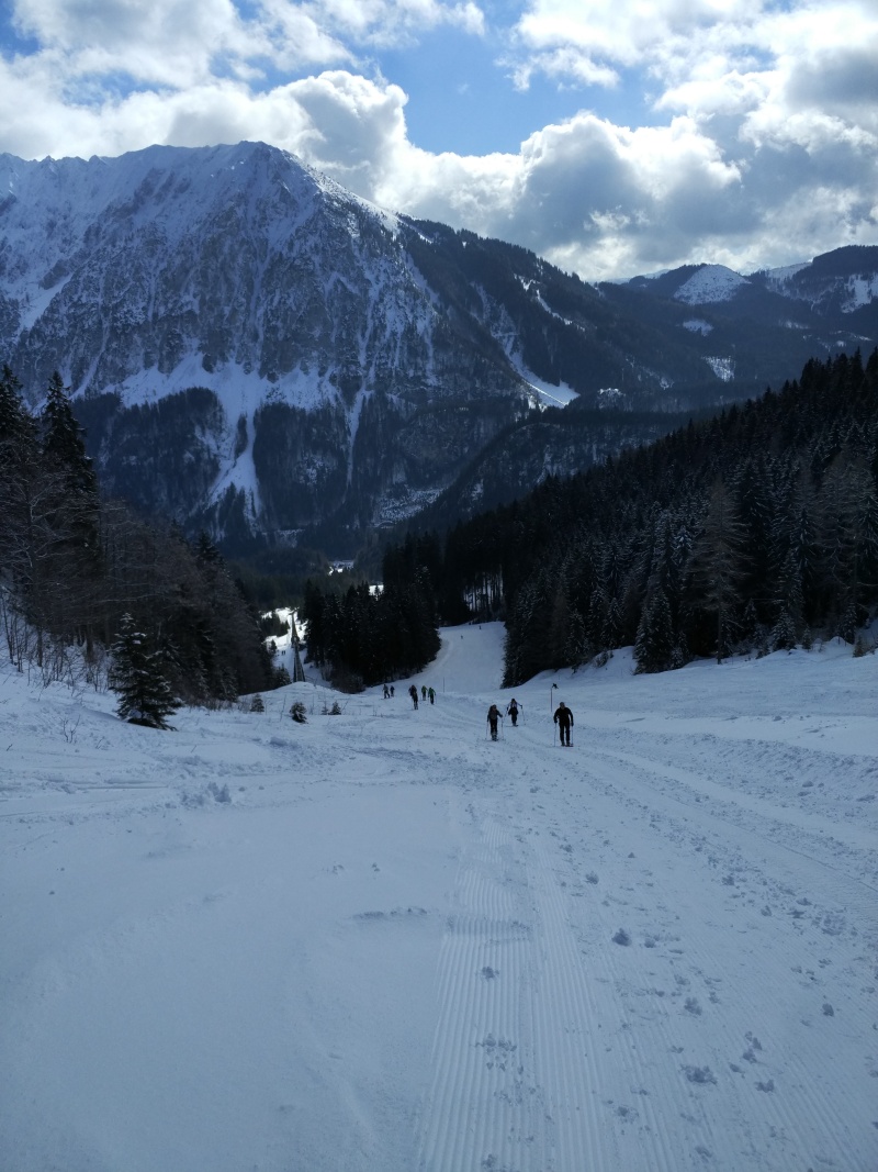 výstup sjezdovkou z Wurzeralm ski